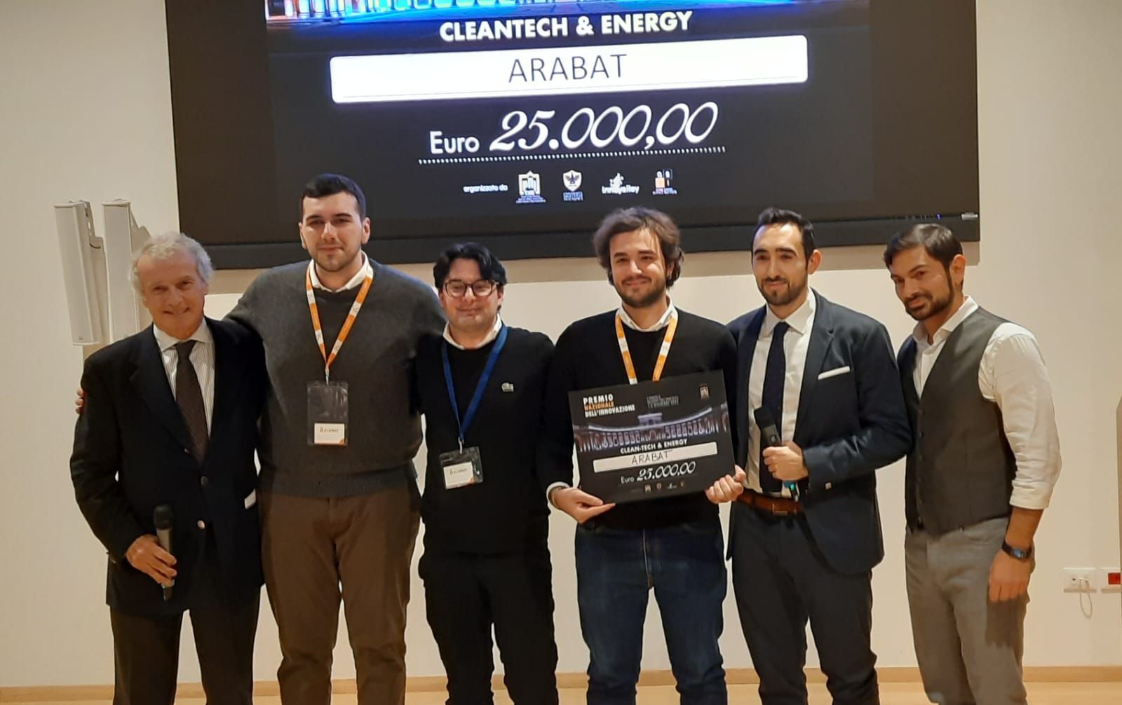 AraBat, vincitore della Start Cup Puglia 2022, trionfa al Premio Nazionale per l’innovazione. Il team si è aggiudicato il primo premio nella Categoria Iren Cleantech & Energy al PNI 2022